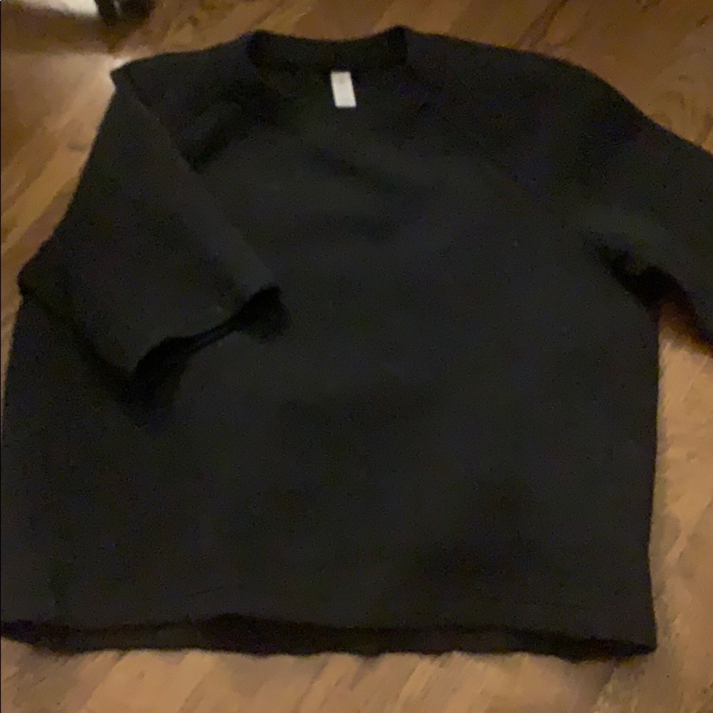 black lulu lemon shirt size 10